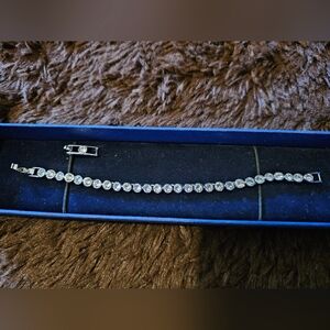 *NIB* Swarovski Crystal Bracelet